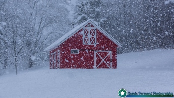 Berlin-Vermont-Barn-4-16-2021-Snow-26