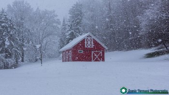 Berlin-Vermont-Barn-4-16-2021-Snow-23